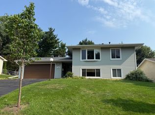 3769 75th St E, Inver Grove Heights, MN 55076