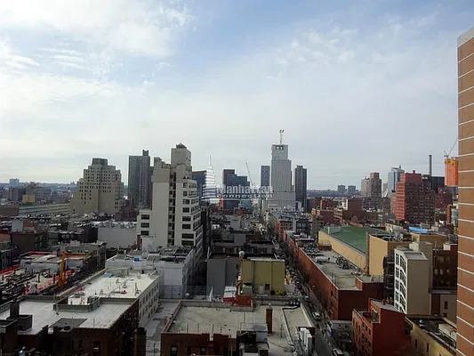 Rented by Manhattan Connection | media 11