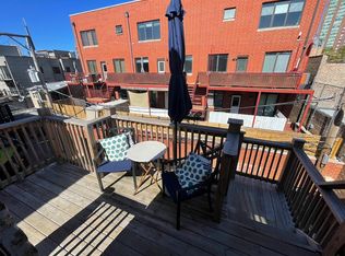 4635 N Broadway St #301, Chicago, IL 60640