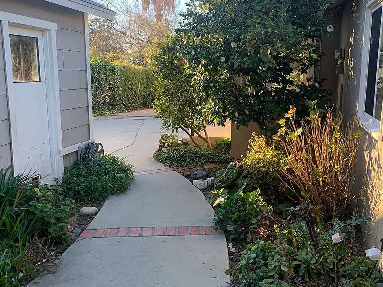 Pathway to shared private backyard
