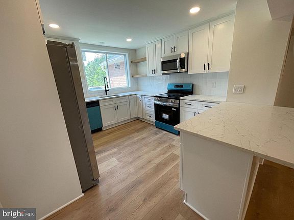 4th image of 6740 Sumerduck Rd