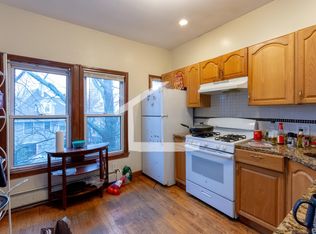 133 Brooks St #103, Boston, MA 02128