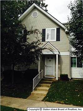 4th image of 585A Correll Ave #A
