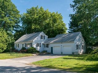 7 Karole Ln, Cumberland, ME 04021