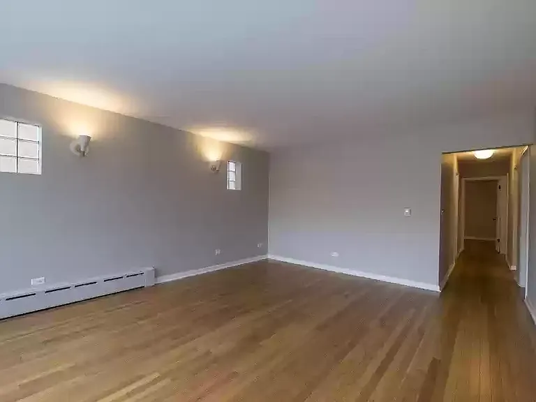 6515 W Higgins Ave #2 — Photo 5
