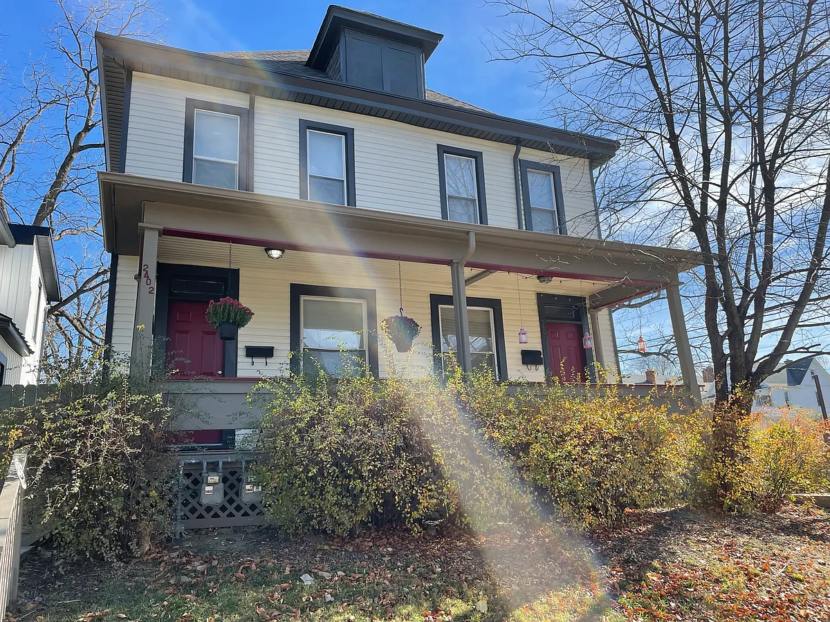 Building Photo - 2402 Findley Ave