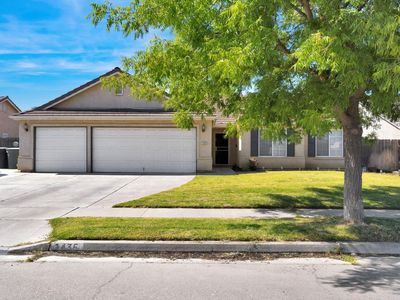 1435 Summerwind Dr, Lemoore, CA, 93245