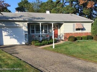 30 Southampton Rd, Toms River, NJ 08757