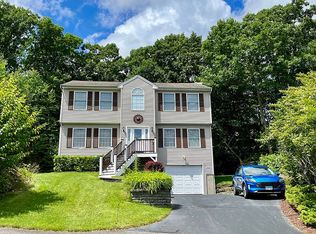 31 Edgewood Ave, Shelton, CT 06484