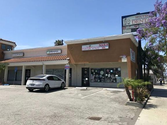 4th image of 11855 S Inglewood Ave #11861