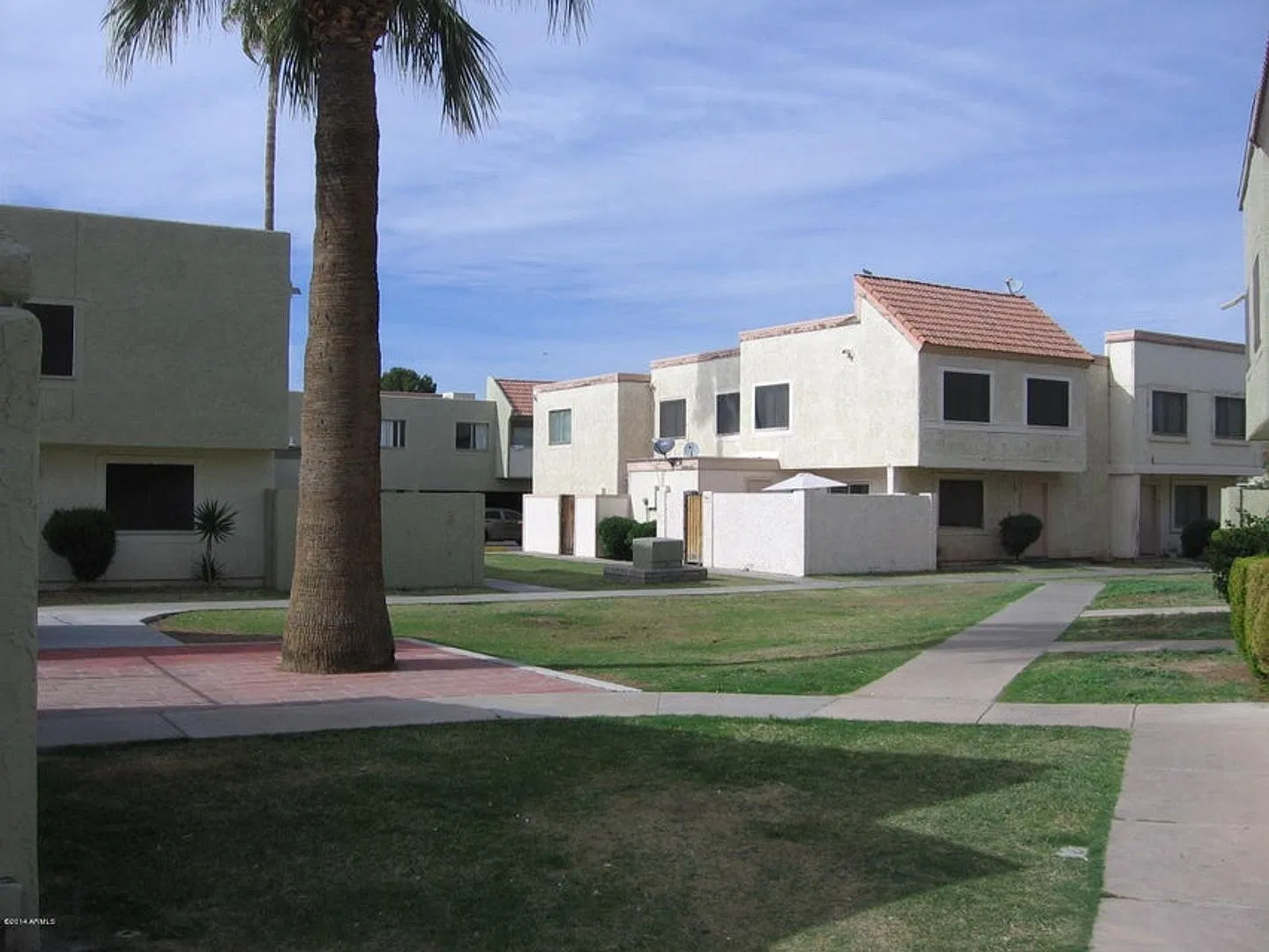 Town House in Hall Craft Villas — Photo 2