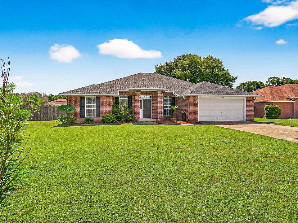 1st image of 4823 Laurel Oak Dr