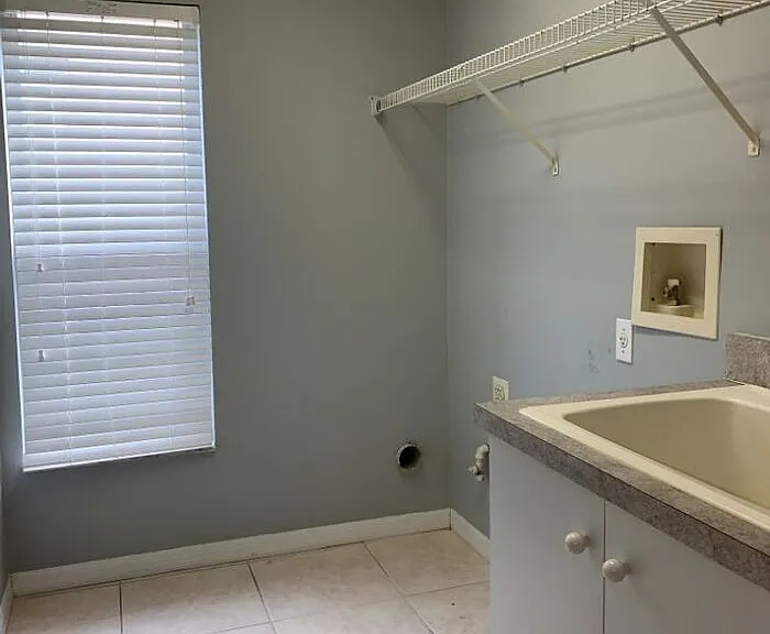 19226 Autumn Woods Ave — Photo 28