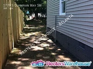 1779 S Olympian Way SW — Photo 4