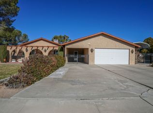 708 W Dolphin Ave, Ridgecrest, CA 93555
