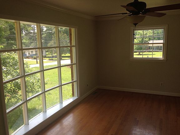 Livingroom Bay Window