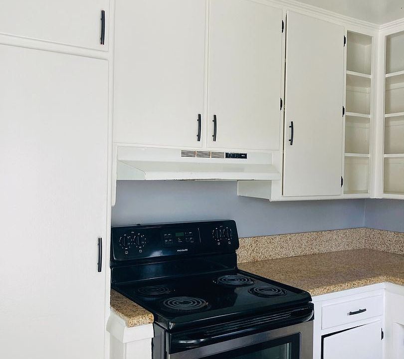 1st image of 415 N El Molino Ave #2
