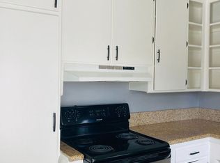 415 N El Molino Ave #6, Pasadena, CA 91101