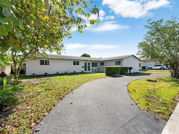 20010 Franjo Rd, Cutler Bay, FL 33189
