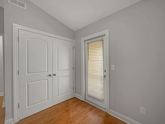 5th image of 1405 Egan Ct #B