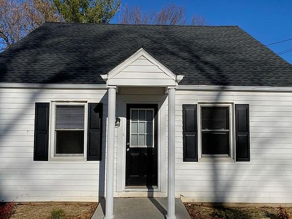 4th image of 2250 Fairview St #2250