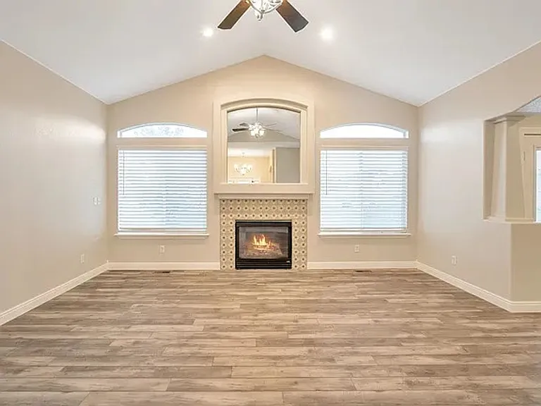 2228 Red Maple Cir — Photo 11