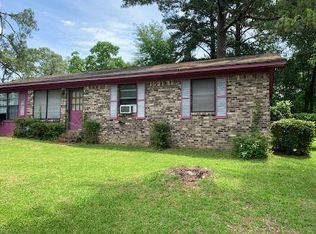 4417 Creek Ave, Laurel, MS 39440