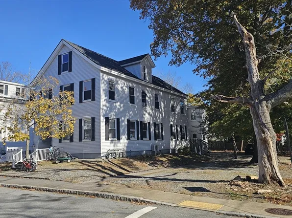 39 Union St APT 3, Taunton, MA 02780