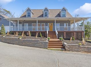 1044 Shadow Ridge Dr, Sevierville, TN 37862