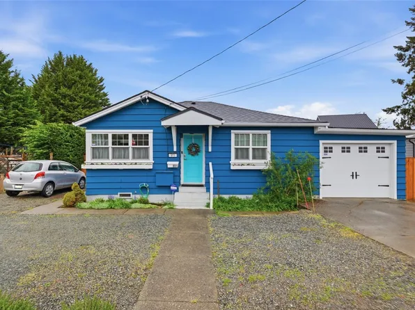 911 Trunk Rd, Duncan, BC V9L 2R9