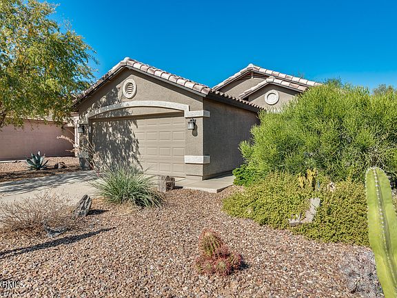 3rd image of 14940 W Maui Ln