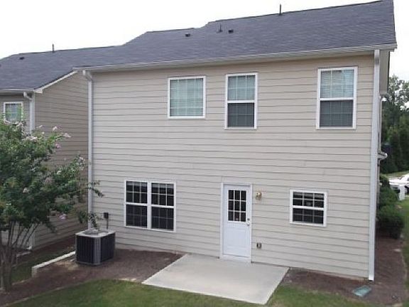 2nd image of 2081 Appaloosa Way