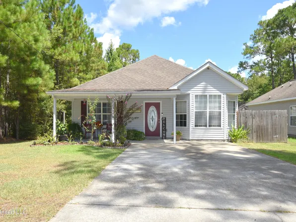 6316 W Clay St, Bay Saint Louis, MS 39520