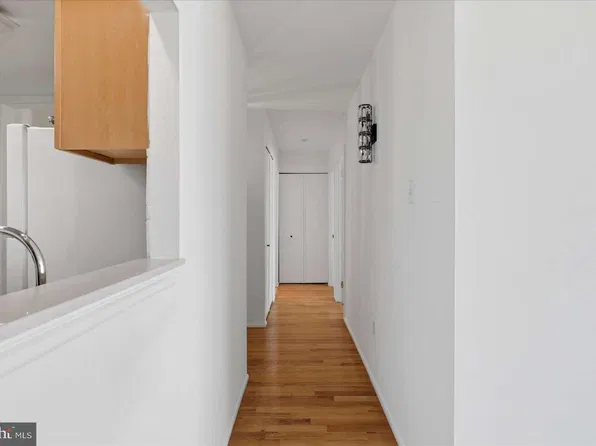 309 Florence Ave APT 329, Jenkintown, PA 19046