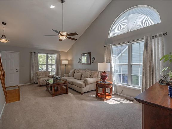 4th image of 10436 Ashby Place Ln