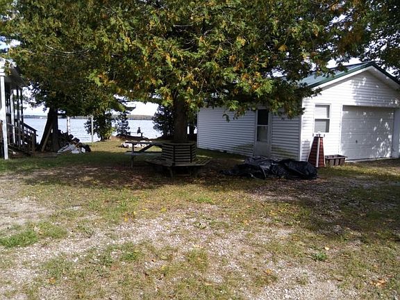3rd image of 17875 E South Caribou Lake Rd
