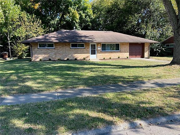 2nd image of 2581 Cluster Ave