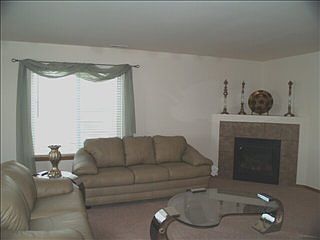 3rd image of 1523 203rd St E