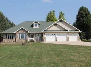 603 N Virginia St, George, IA 51237