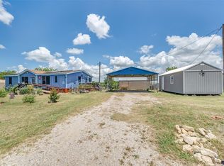 269 Latham Ln, Rhome, TX 76078