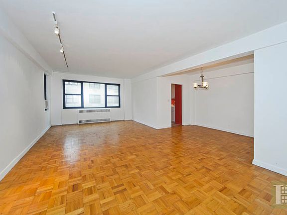 3rd image of 425 E 79th St APT 10N