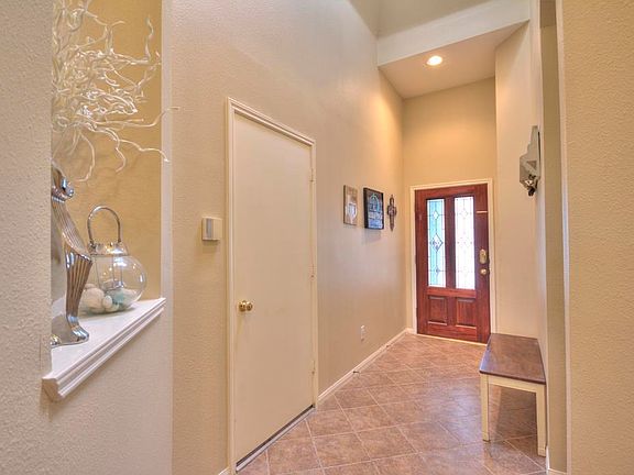 3rd image of 3834 Paigewood Dr