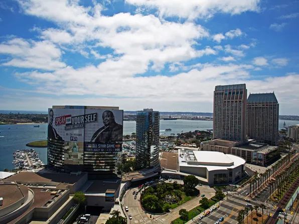100 Harbor Dr, San Diego, CA 92101