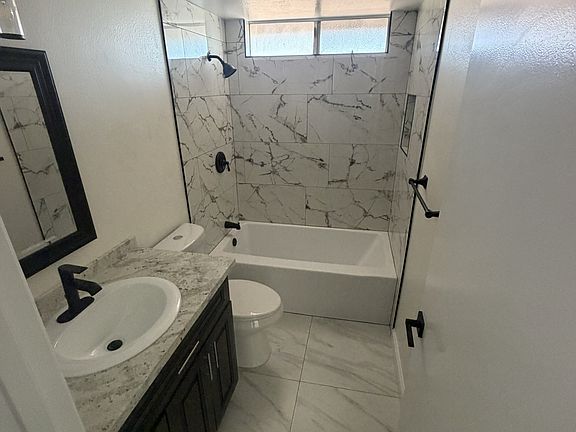 3rd image of 1201 Tribune St APT C