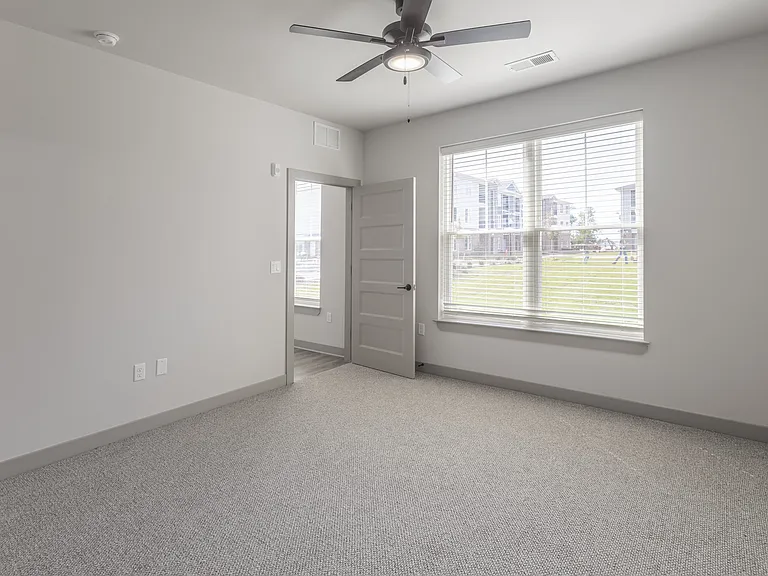 Arbour Place Apartments — Photo 68
