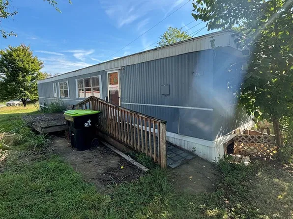 126 Hampshire Dr, Monroe, VA 24574