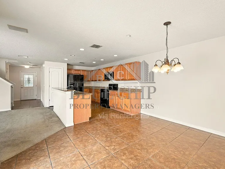 13800 Golden Russet Dr — Photo 22
