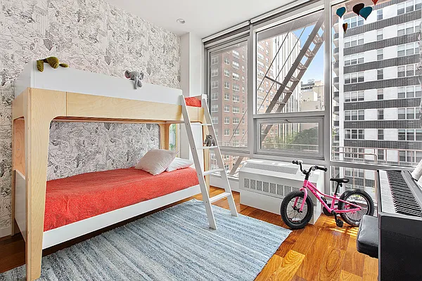 Sold by Compass | media 10