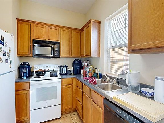 4th image of 301 Nimitz St Unit F