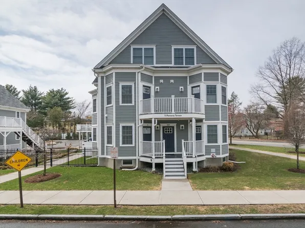 5 Pomeroy Ter #4, Northampton, MA 01060